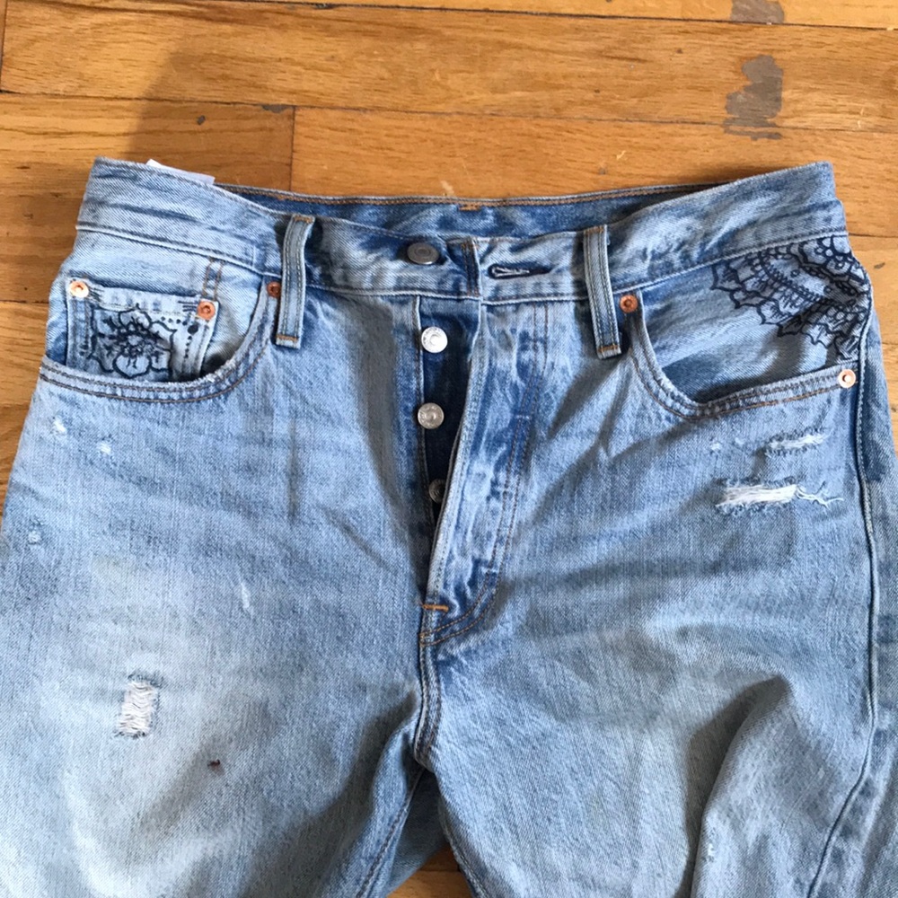 Levi’s 501 with Hand-drawn flowers!